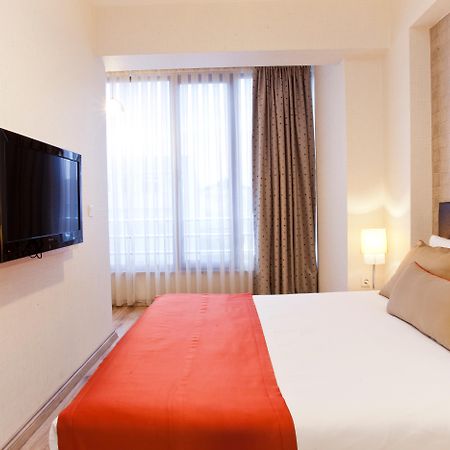 La Flora House Hotel Коджаели Екстериор снимка