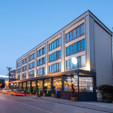La Flora House Hotel Коджаели Екстериор снимка