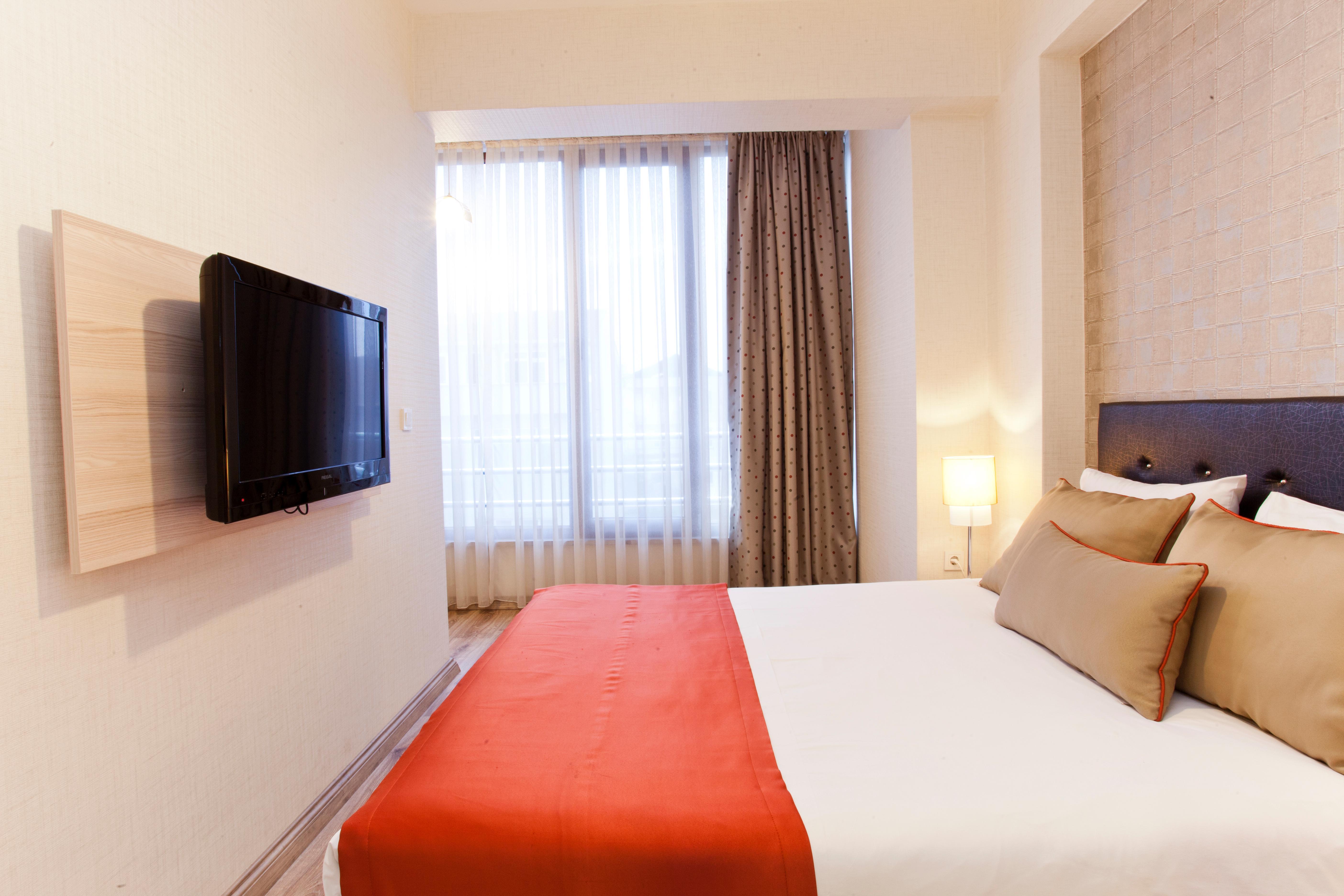 La Flora House Hotel Коджаели Екстериор снимка