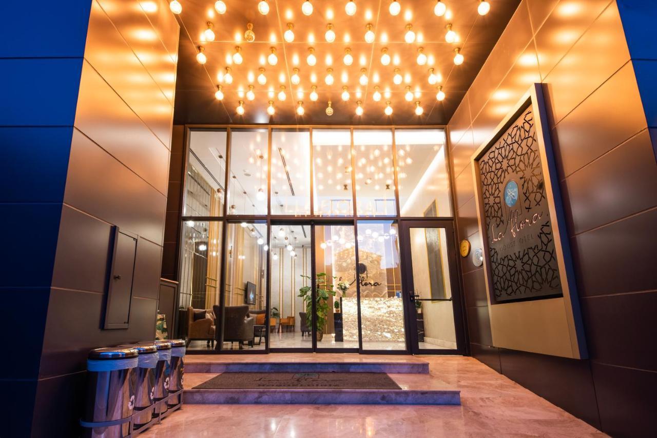 La Flora House Hotel Коджаели Екстериор снимка