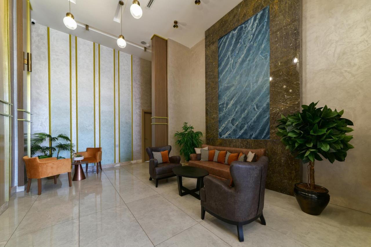 La Flora House Hotel Коджаели Екстериор снимка