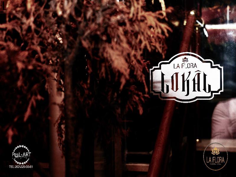 La Flora House Hotel Коджаели Екстериор снимка